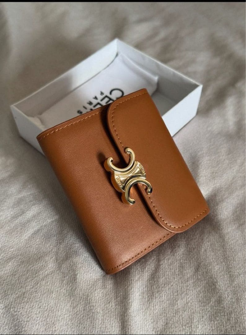 CELINE セリーヌ トリオンフ レザー 三つ折り 財布 ブラウン