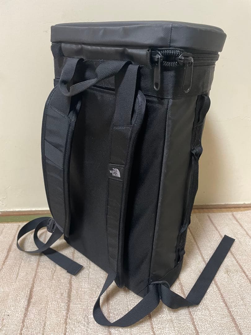 【激レア】ノースフェイス　座れるリュック　バックパック