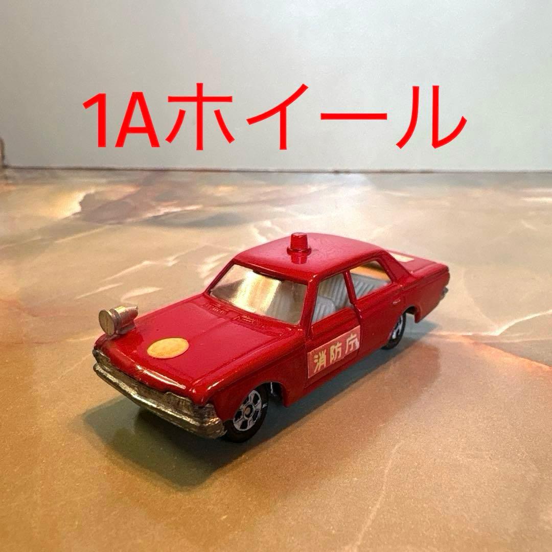 トミカNO.27 トヨタクラウンファイアチーフカー 日本製 1Aホイール