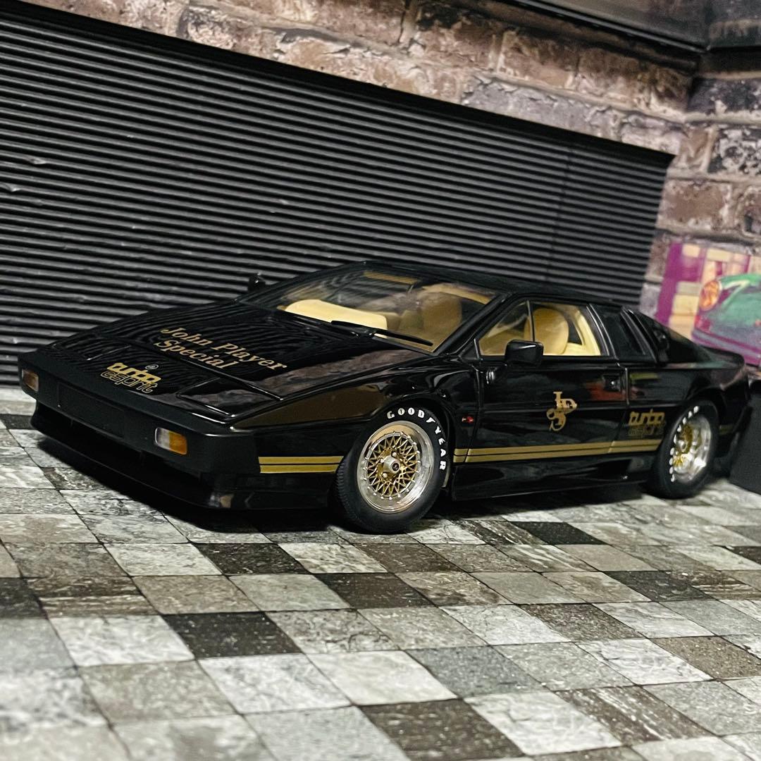 カスタム品 1/18 AUTOart ロータス エスプリ ターボ S3 JPS