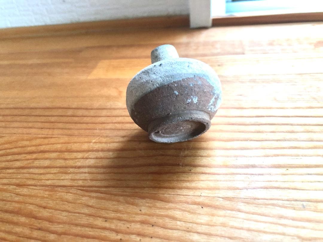 【タイ・骨董】宋胡録（スンコロク）白釉 小壺（1301年~1600年）