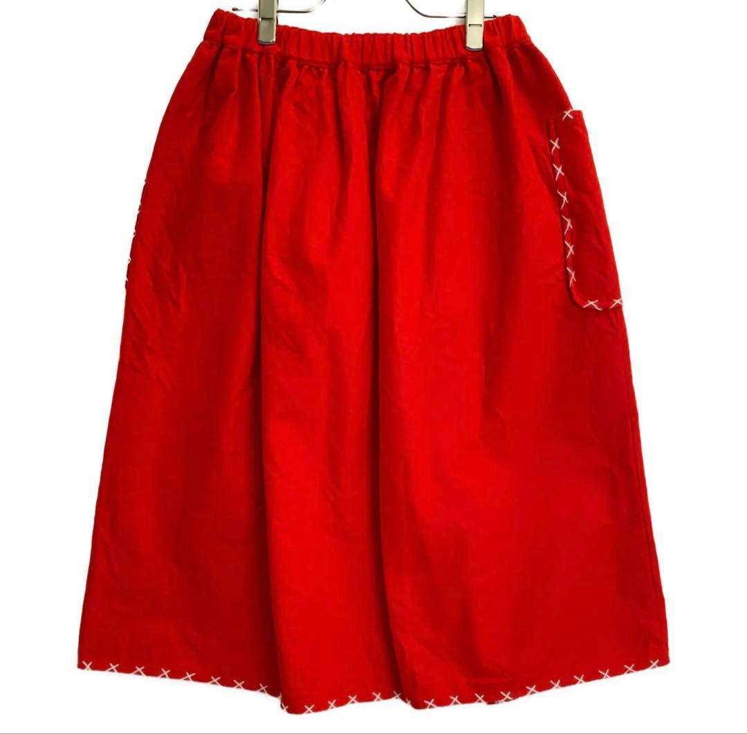 コムデギャルソンガール　ポリエステルスカート　赤　ステッチ刺繍