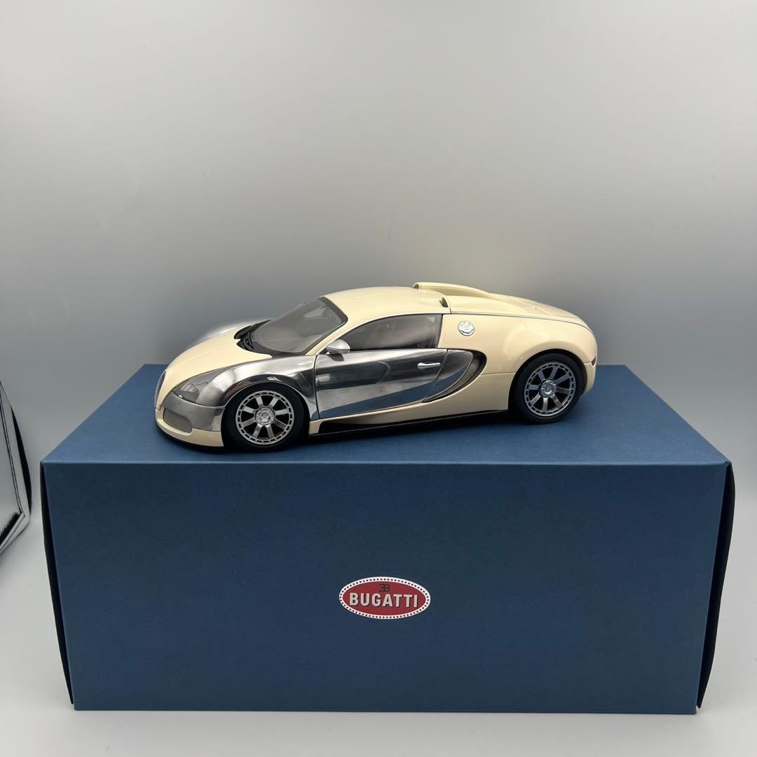 AUTOART 　オートアート　1/18　ブガッティ　ヴェイロン　検　京商