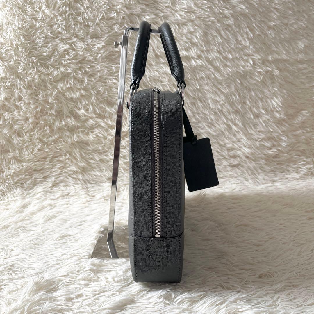 新品未使用✨PELLE MORBIDA ペッレモルビダ　ブリーフケース　グレー