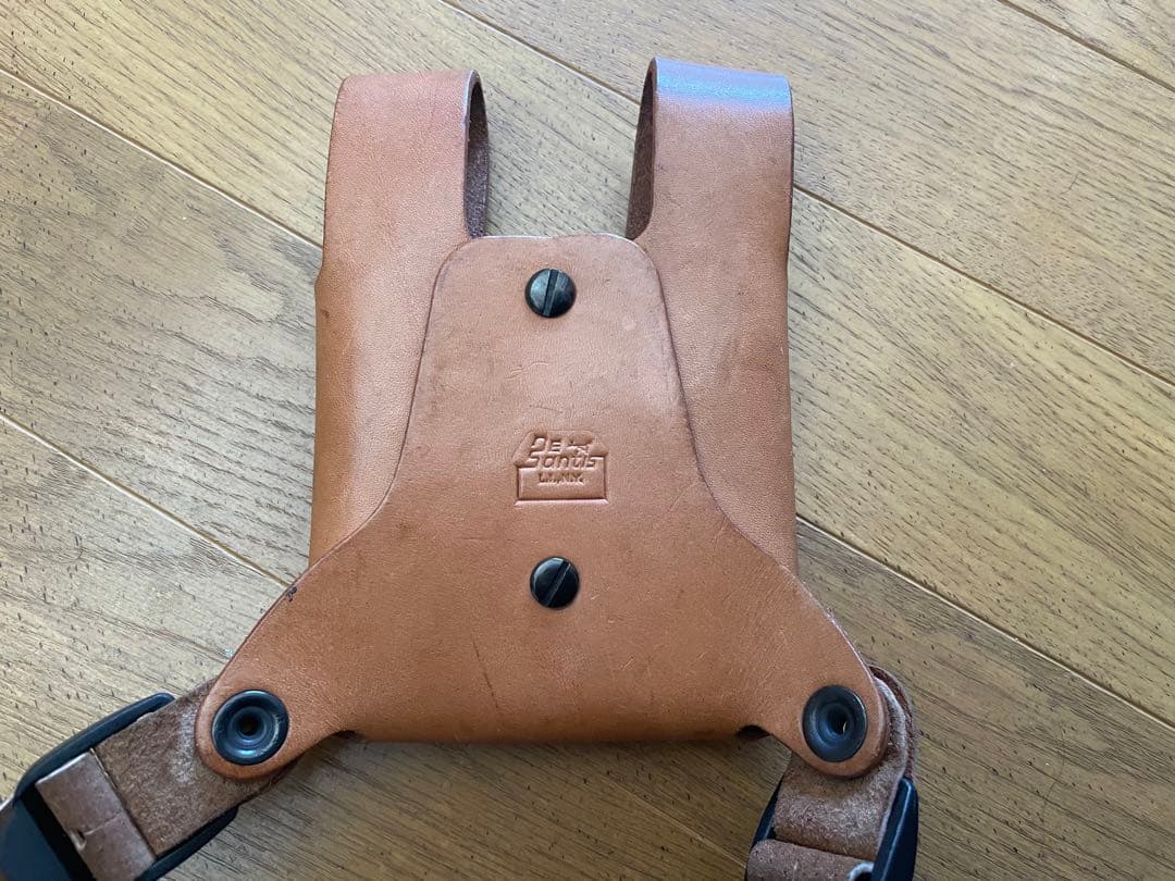 Desantisダイハード型ホルスター 1911ガバメント