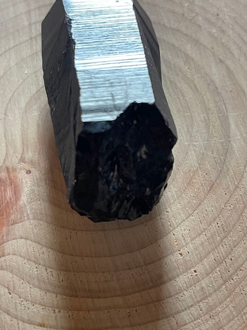 証明書付き　チベット　シャングリラ産　天然モリオン　ポイント　御守り　魔除けに！