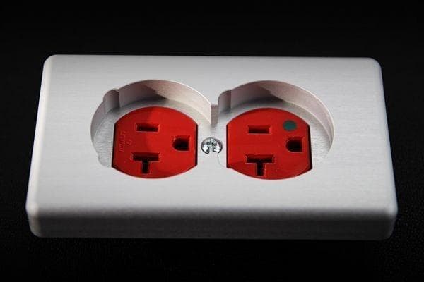 特注品 航空機アルミ合金 高級 ハイエンド コンセント プレート C m2189