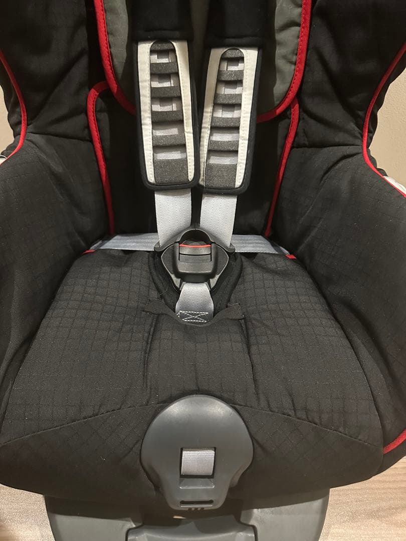 【ポルシェ】チャイルドシート ISOFIX対応