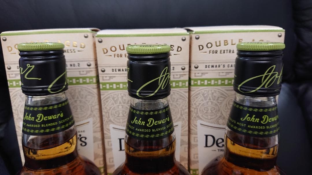 つっちー　デュワーズ イリーガルスムース 8年　700ml×3