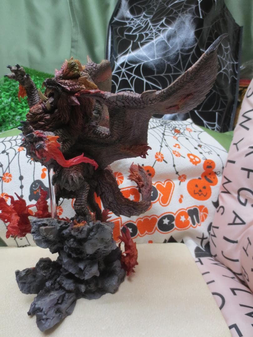 カプコンフィギュアビルダー クリエイターズモデル 炎王龍テオ・テスカトル