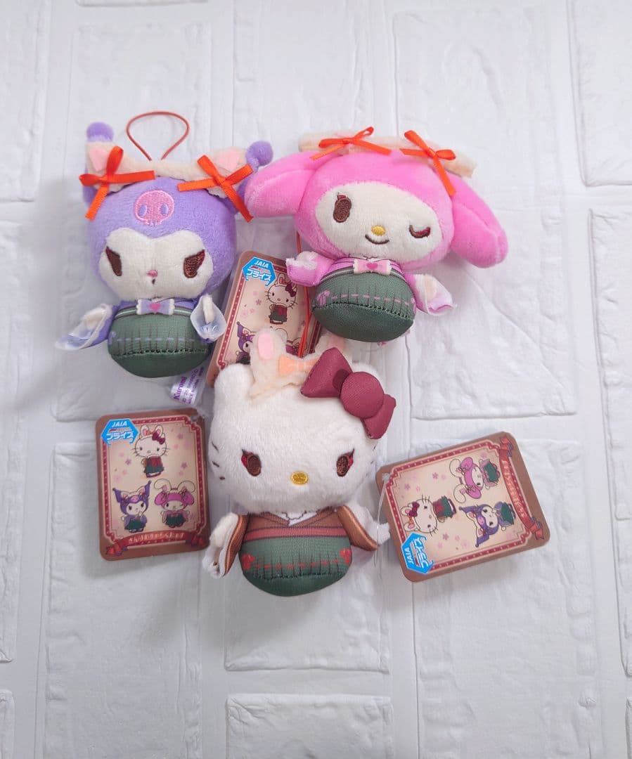 サンリオキャラクターズ　マイメロディ　クロミ　シナモロールぬいぐるみまとめ売り