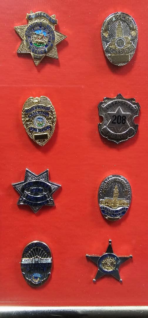 【値段交渉可】アメリカ警察バッジコレクション 24個