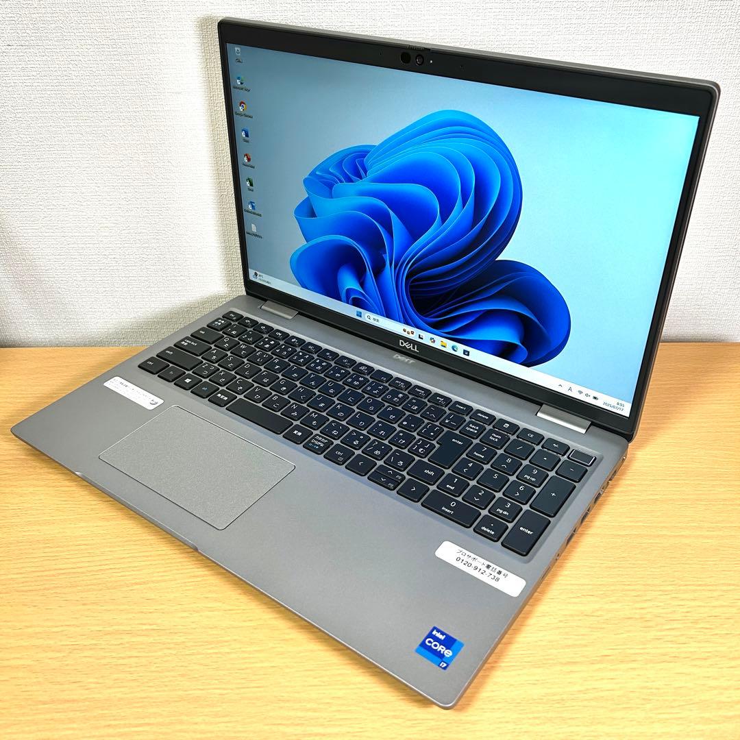 美品 DELL Precision 3561 i7 32GB 512GB 15型