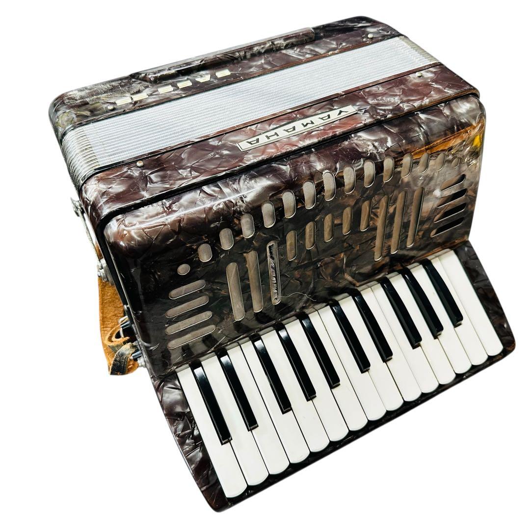 YAMAHA アコーディオン　BASS25