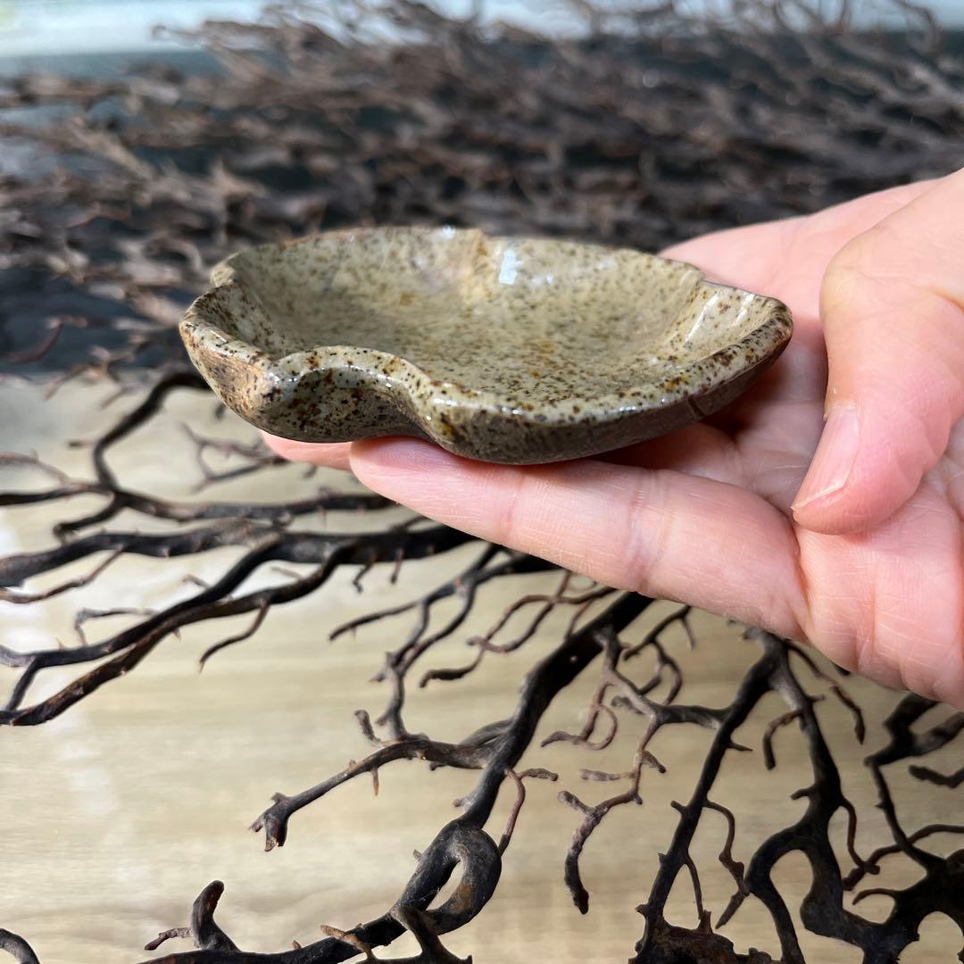 骨董　古陶　希少 まひこ 舞子焼　千鳥型　豆皿　小皿　茶道具　１客限り