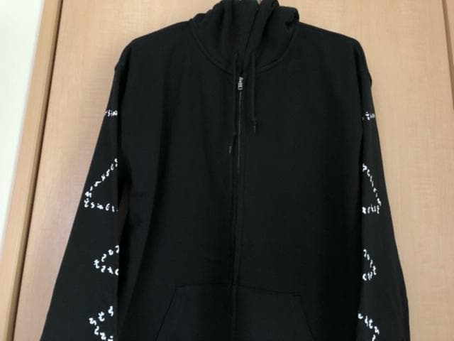 真天地開闢集団ジグザグ ジップアップパーカー & スマホリング