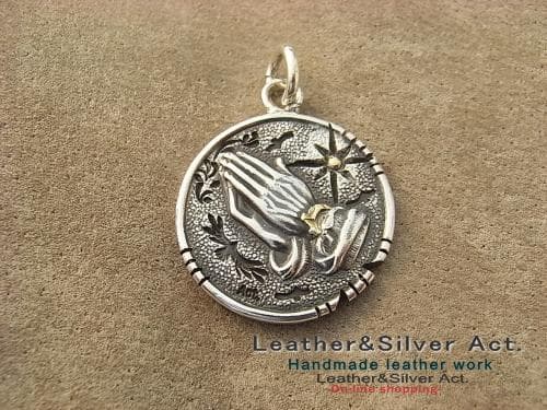 祈りの手　フリーメイソン 秘密結社 　 シルバーネックレス　925　ハンドメイド