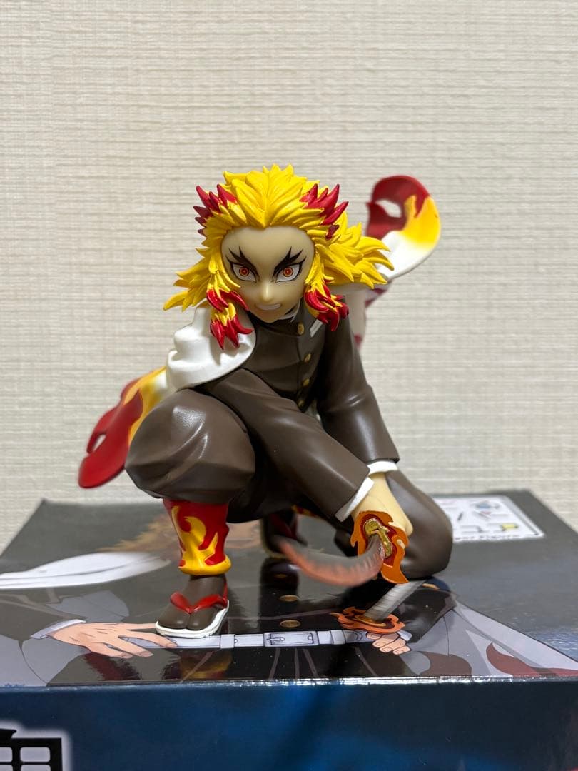 ラウワン限定　鬼滅の刃 ぬーどるストッパー3体セット