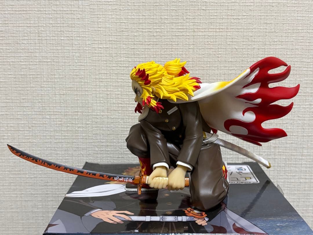 ラウワン限定　鬼滅の刃 ぬーどるストッパー3体セット