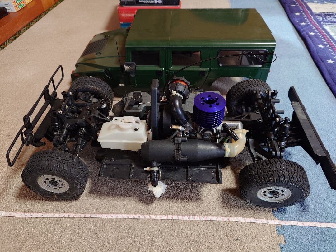 大*輝様 中古 ディアゴスティーニ ラジコン 1/8 RC ハマーH1 エンジン