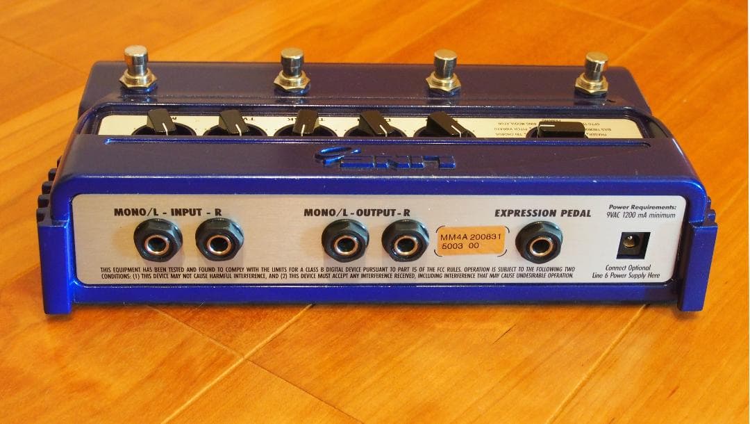 ギター LINE6 MM4 Modulation Modeler