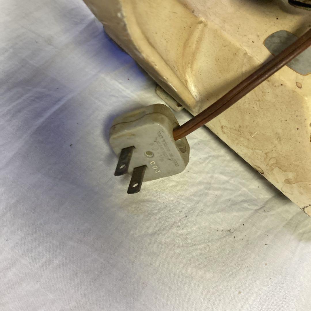 レトロ扇風機 青い羽根 壁掛け扇風機　昭和　現状品　レトロ　41/9