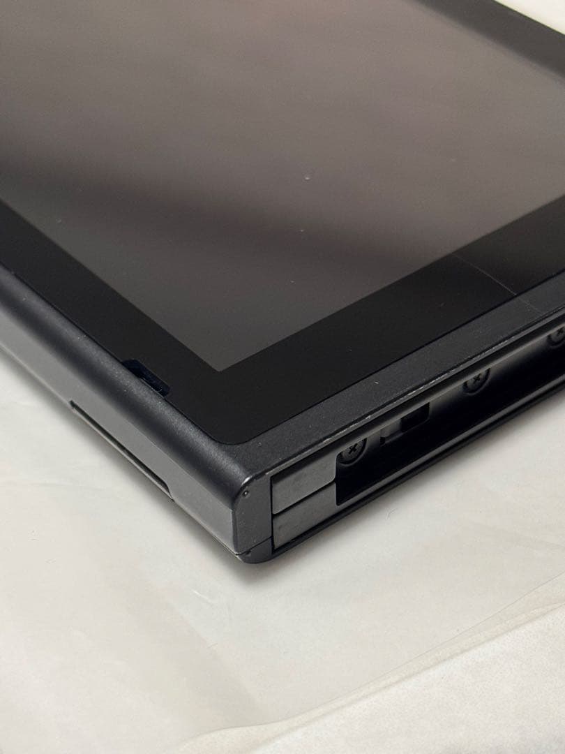 Nintendo Switch 本体　ほぼ未使用、付属品完品