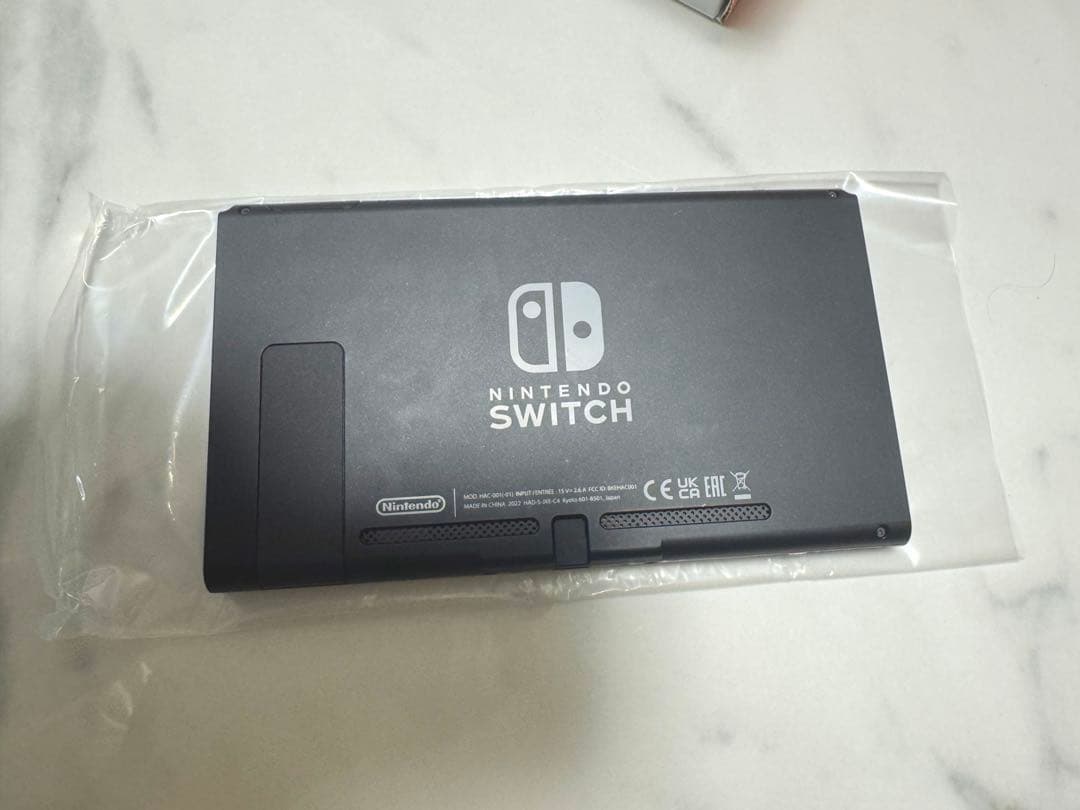 Nintendo Switch 本体　ほぼ未使用、付属品完品