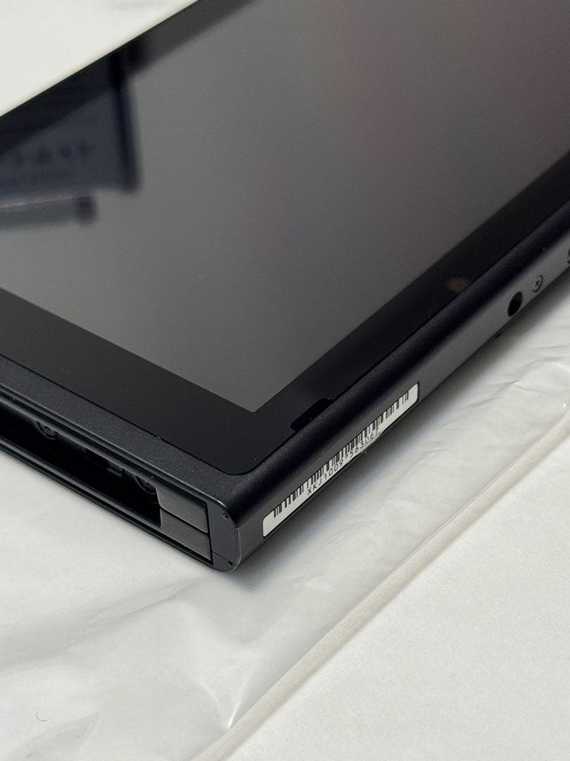 Nintendo Switch 本体　ほぼ未使用、付属品完品