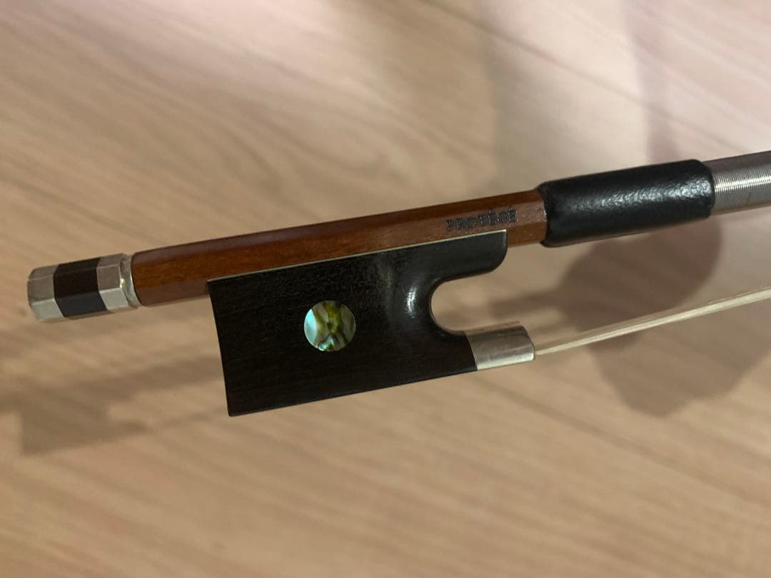 ブラジル製　4/4 バイオリン弓　ARCOS Protege