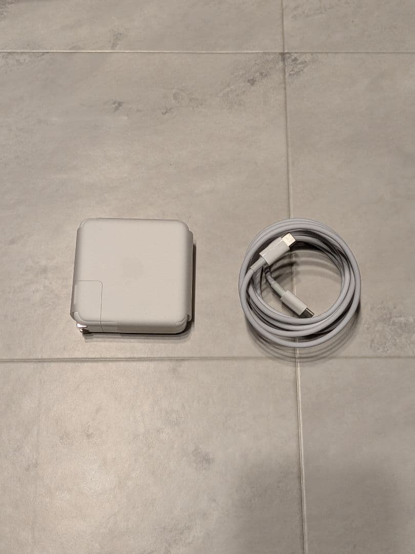 MacBook Pro M1 13inch 256GB /8GB スペースグレイ