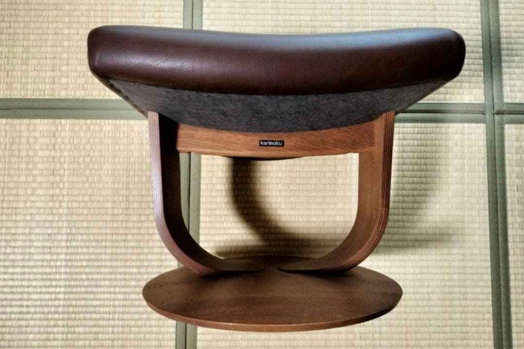 カリモク ザ・ファースト オットマン