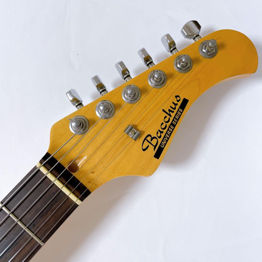 bacchus universe series　サンバースト　ストラトタイプ