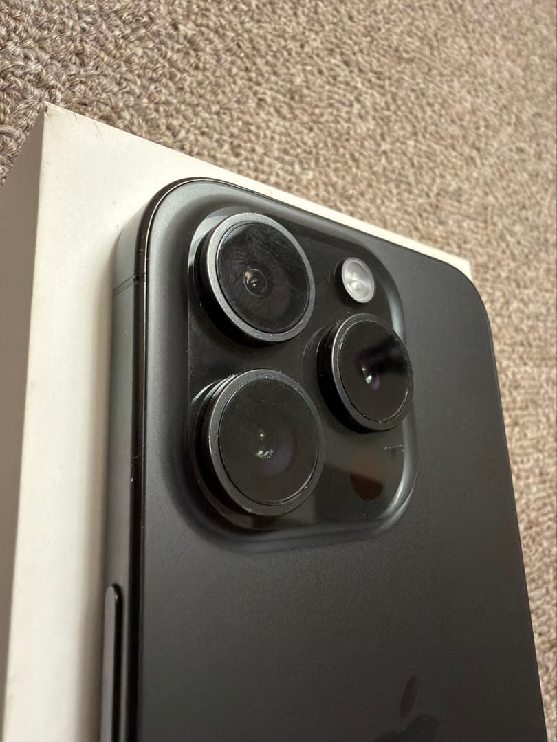 スマートフォン本体 Apple iPhone 15 Pro 128GB Titanium Black