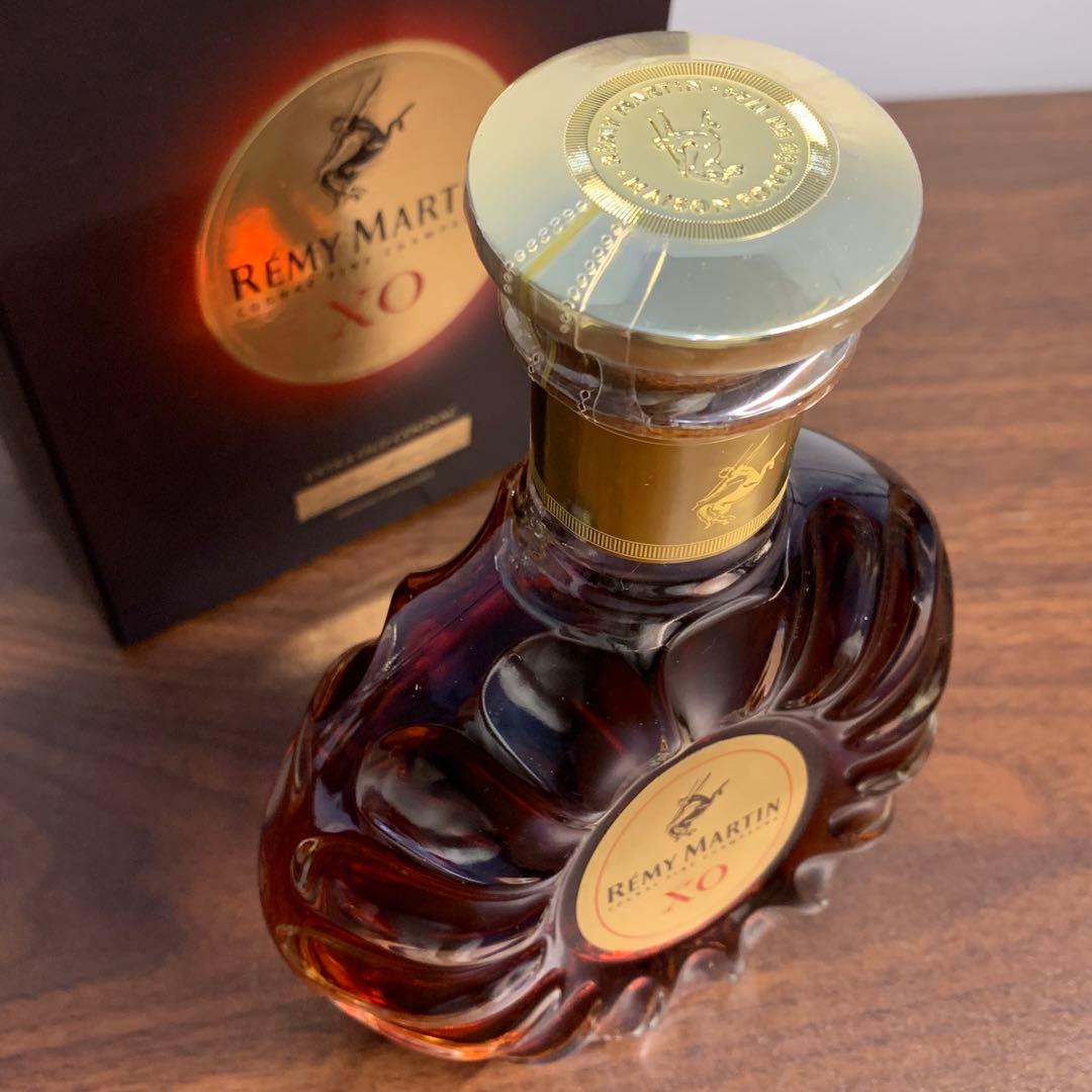 ⭐️ルイ13世⭐️クリスタル⭐️グラス⭐️レミーマルタン⭐️化粧箱⭐️おまけ⭐️未開封⭐️XO