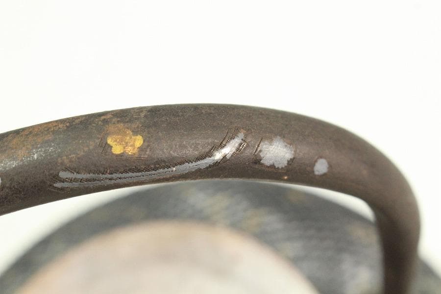 龍文堂 霰肌 金銀象嵌 鉄瓶 未使用(K-XA911)