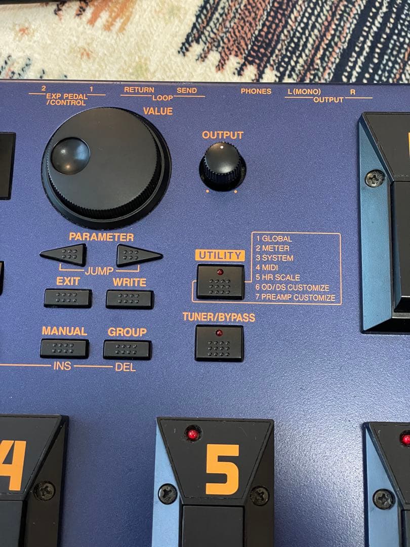 Boss GT-5 (ボス・ジーティーファイブ)