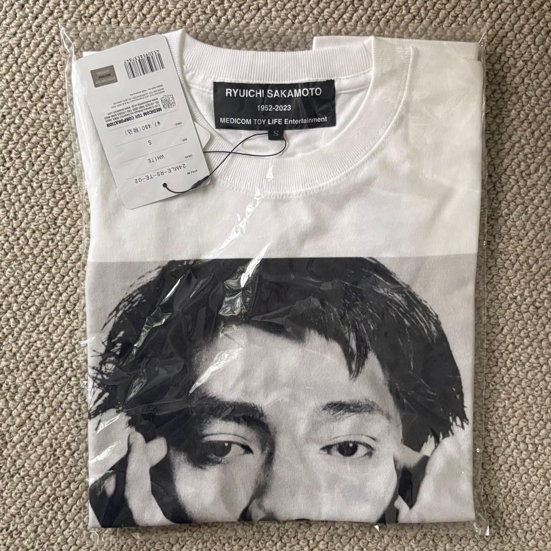 【値下げしました！】新品未開封！坂本龍一 展 Tシャツ Sサイズ