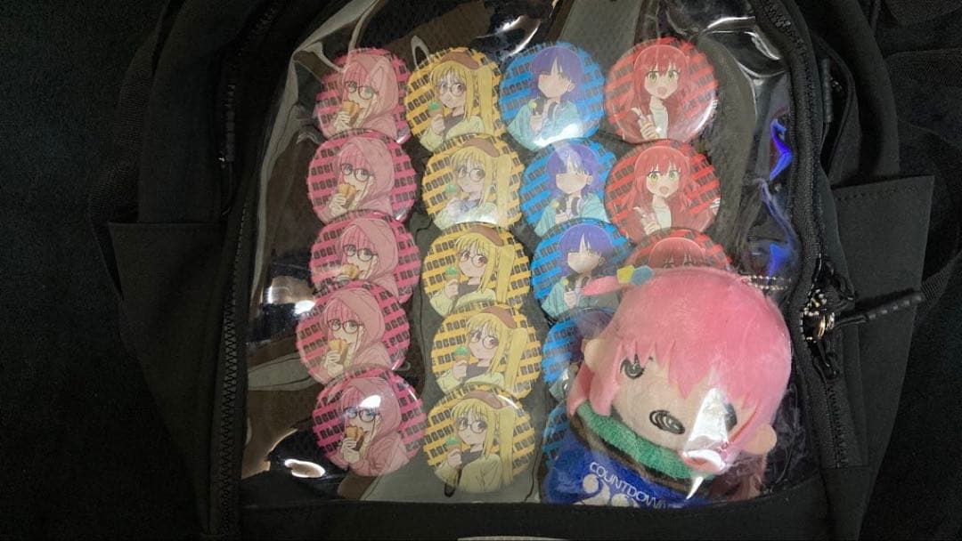 アニメキャラクター缶バッジ15個セット