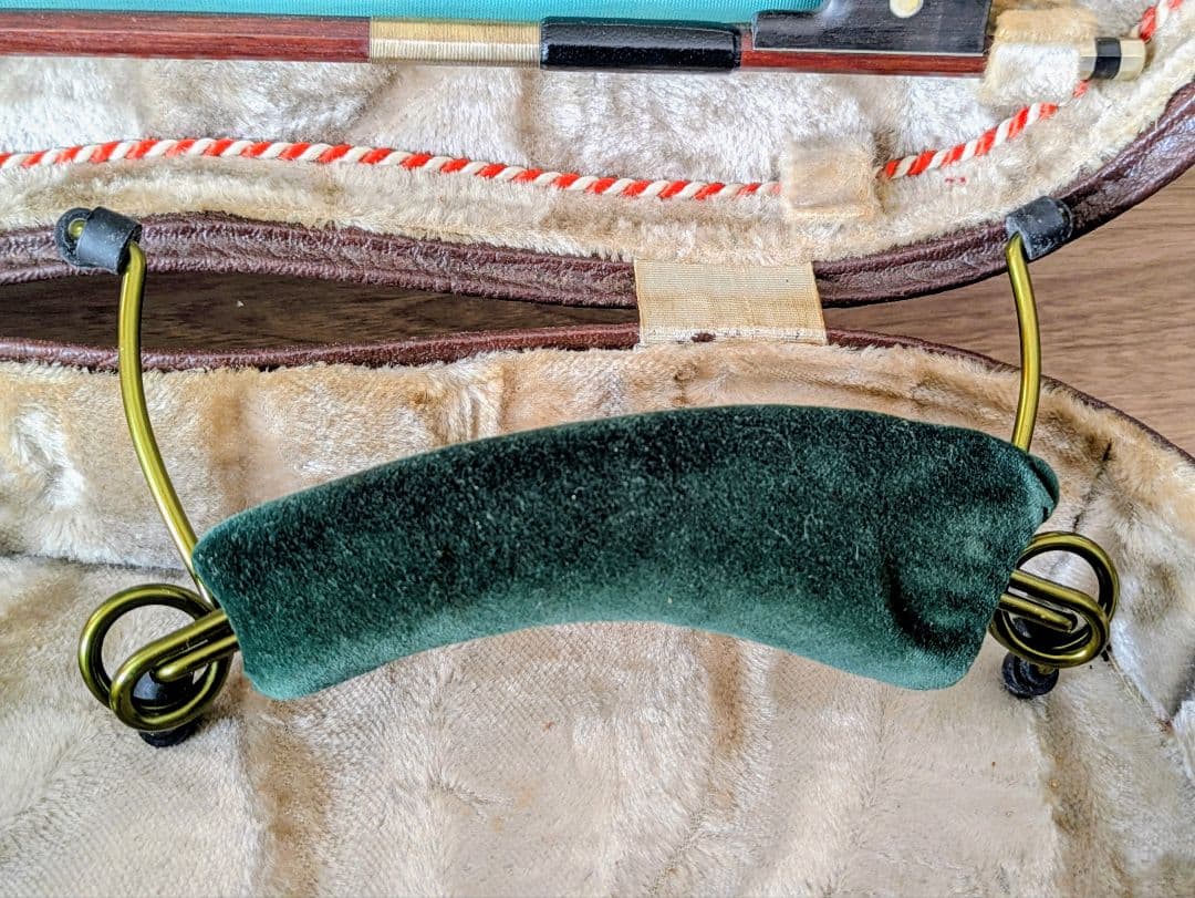 チェコ製 ストラディバリウス バイオリン 4/4 弓 a.rau＊＊ ケース一式