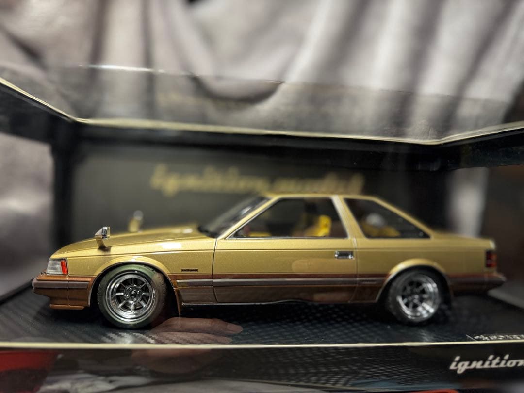 Soarer 2800GT Extra (Z10) Gold/Brown ソアラ