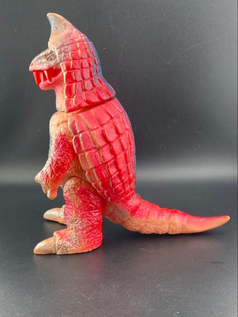 【中古品】囮怪獣プルーマ　当時物　ウルトラマン怪獣　マルサン