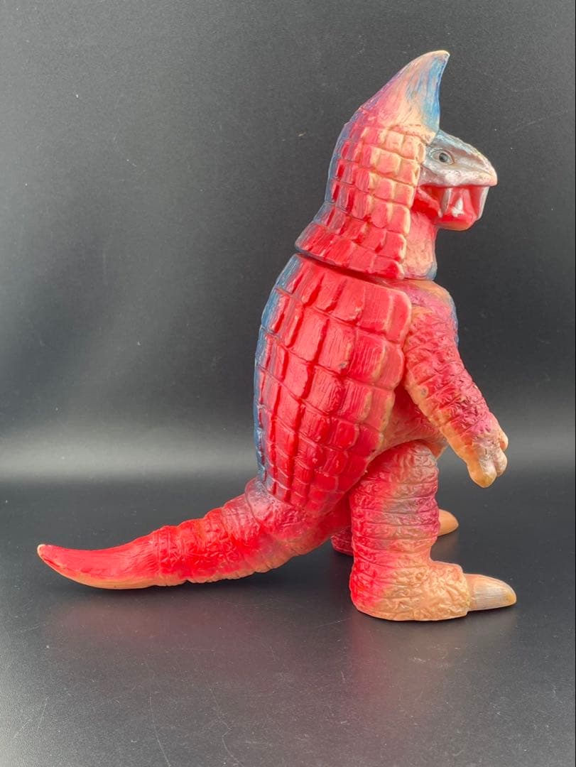 【中古品】囮怪獣プルーマ　当時物　ウルトラマン怪獣　マルサン