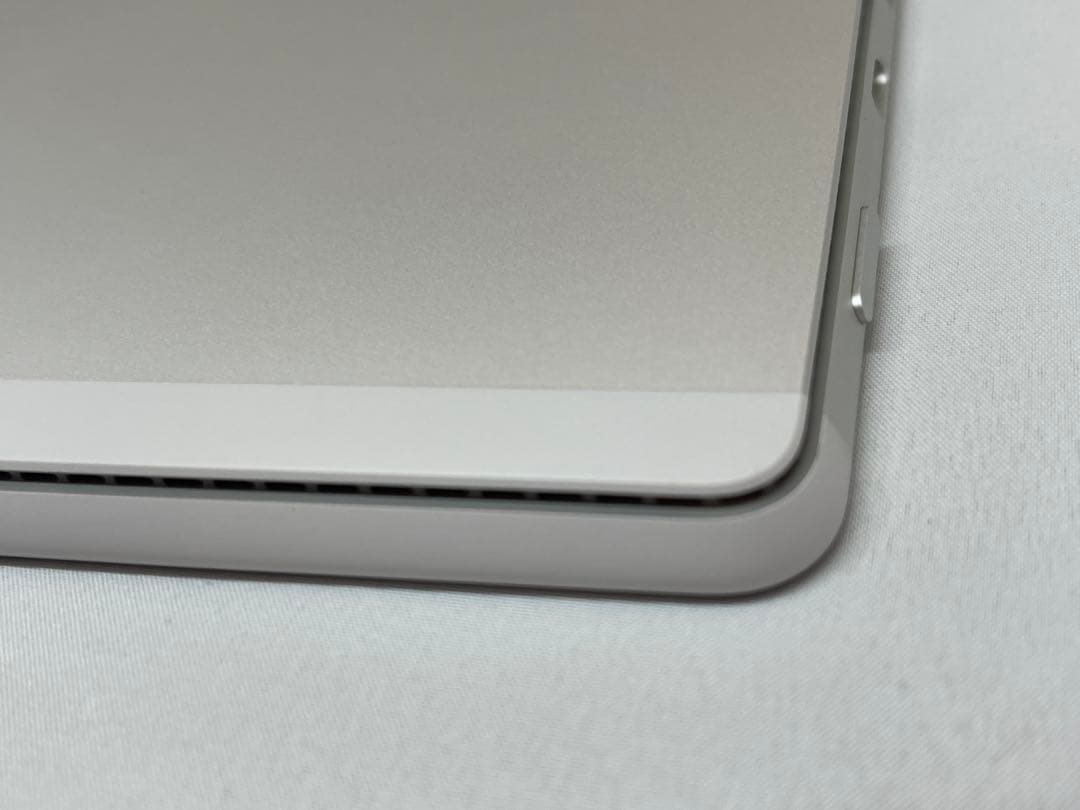 Surface Pro8 i5/8GB/256GB LTE搭載