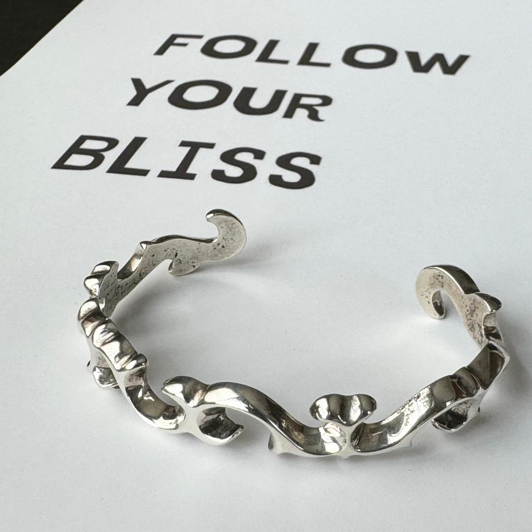 ヴィンテージ　サンドキャスト　ブレスレット　ナバホ　インディアンジュエリー