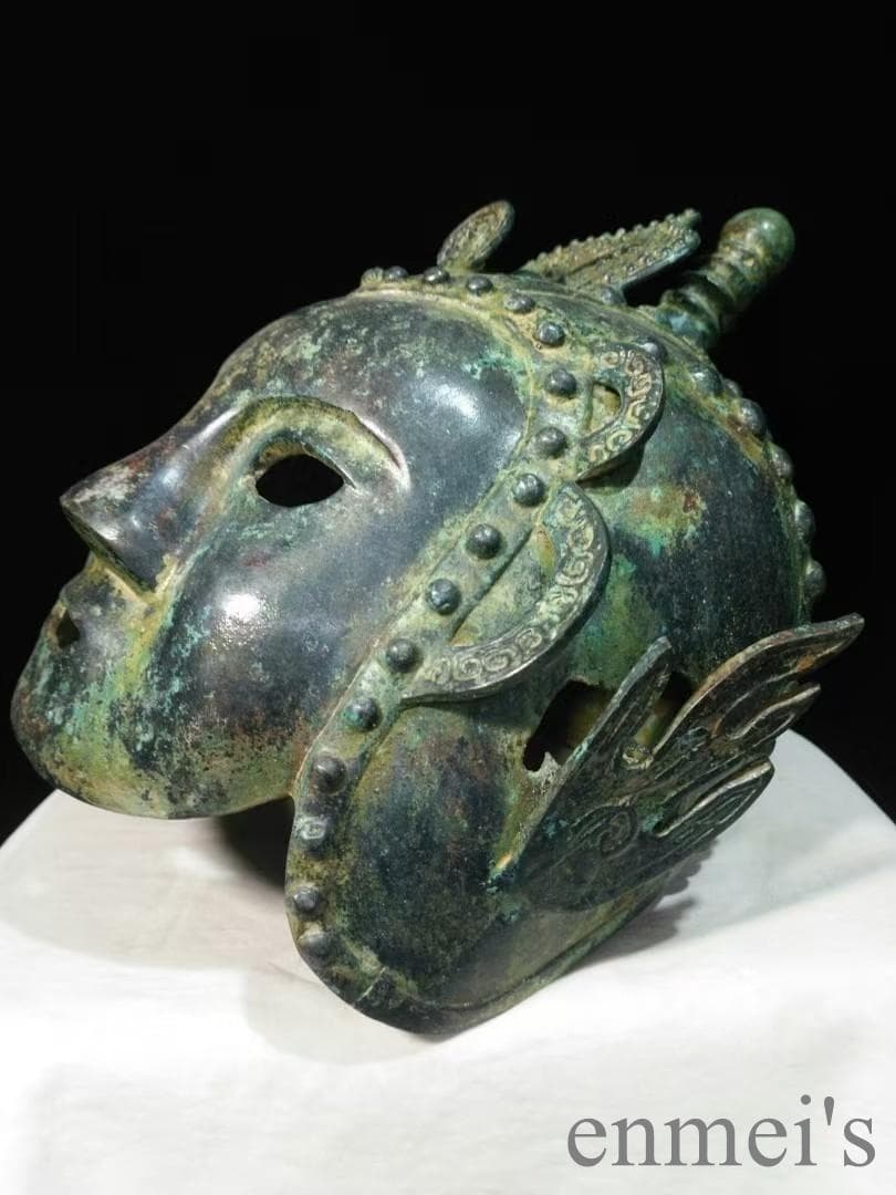 中国古美術 春秋 青銅器 頭兜 冠冑 面具 軍事具 春秋戦国 彫刻 古兵器 骨董