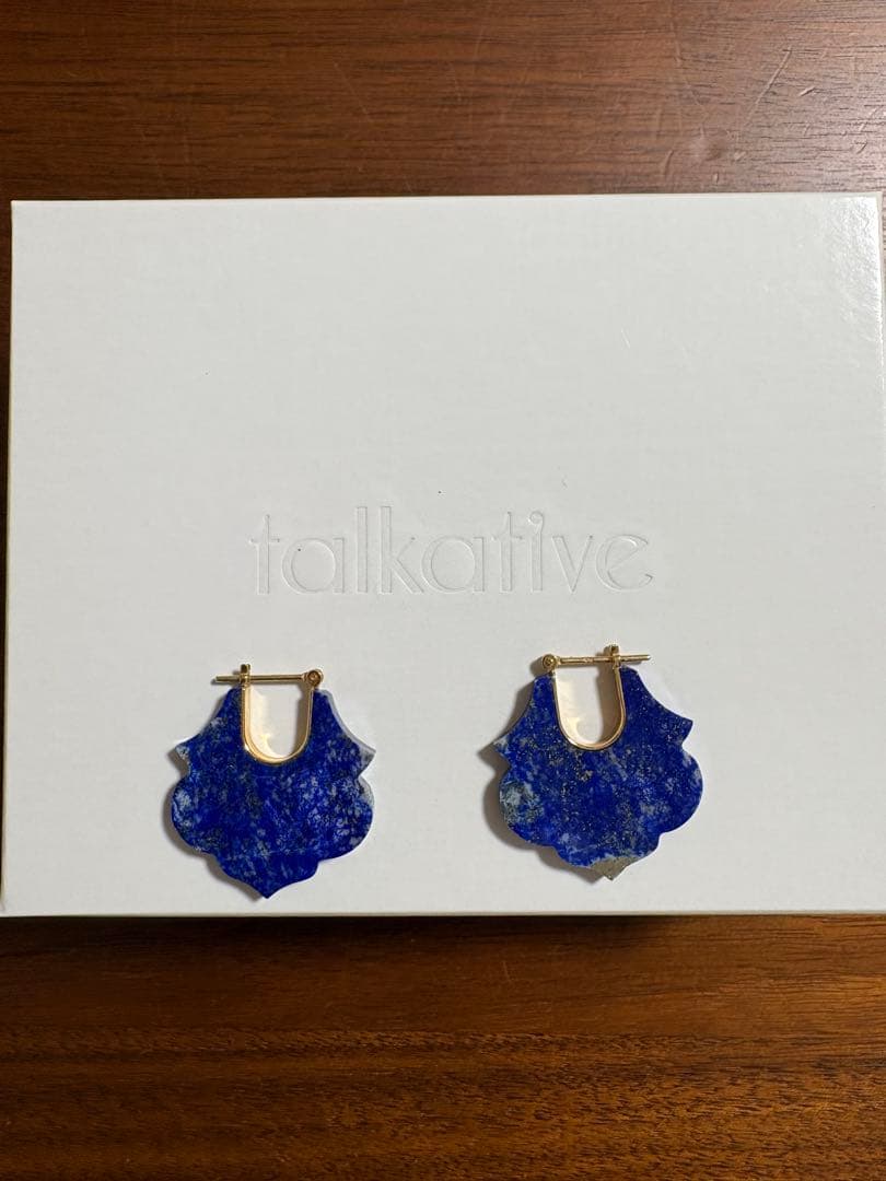 TALKATIVE トーカティブ　クレスト　ピアス　ロータス　ラピスラズリ