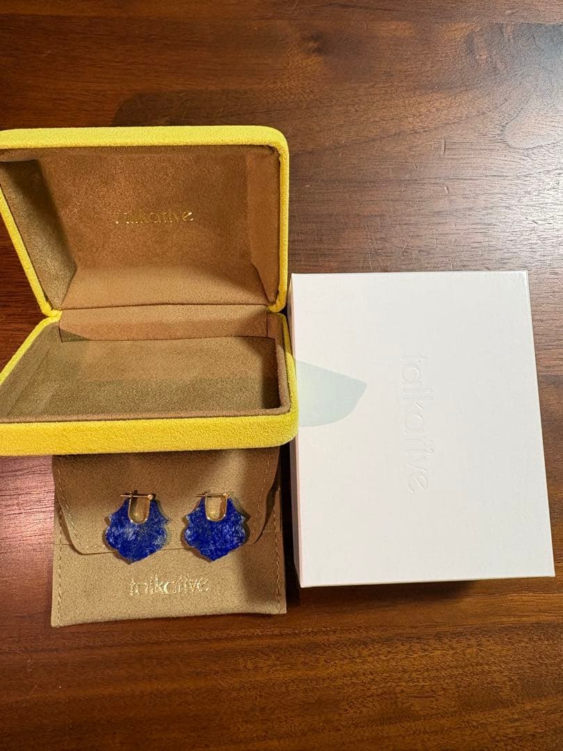 TALKATIVE トーカティブ　クレスト　ピアス　ロータス　ラピスラズリ