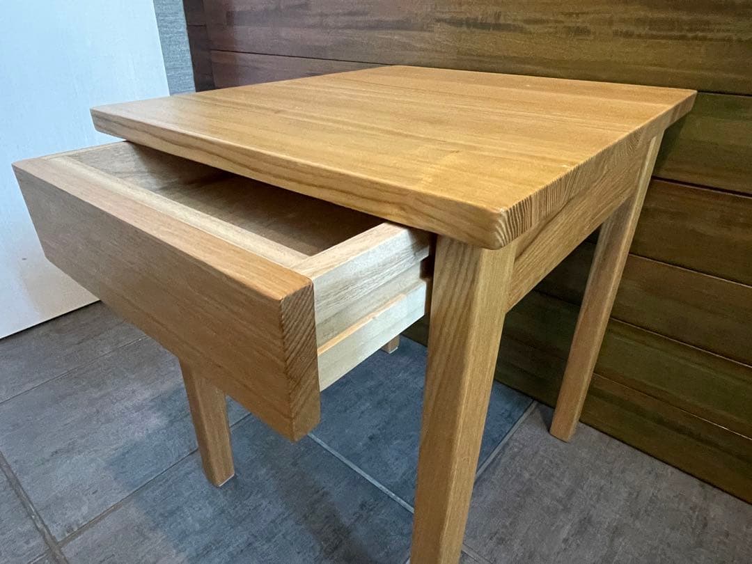 超美品■MUJI/無印良品■廃盤品 天然木タモ材 ベッドサイドテーブル■無垢材