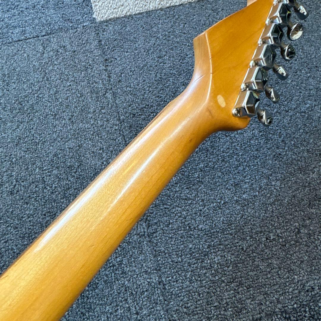 Squier Stratocaster ブラック